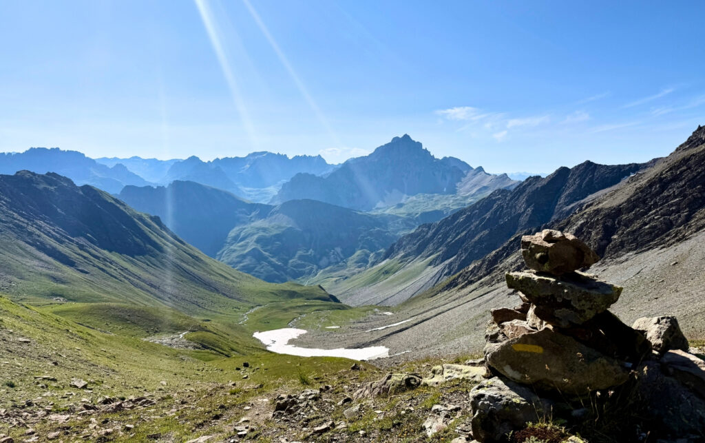 Panorama en haut du col du Goléon